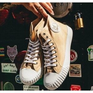 *NEW Men Size 9 PF Flyers Center Hi Beige Retro Canvas High Top Shoes Sneakers